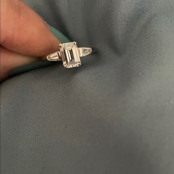 Antique 1.5+ctw Brilliant Emerald Cut Diamond Ring - Picture 3 of 7